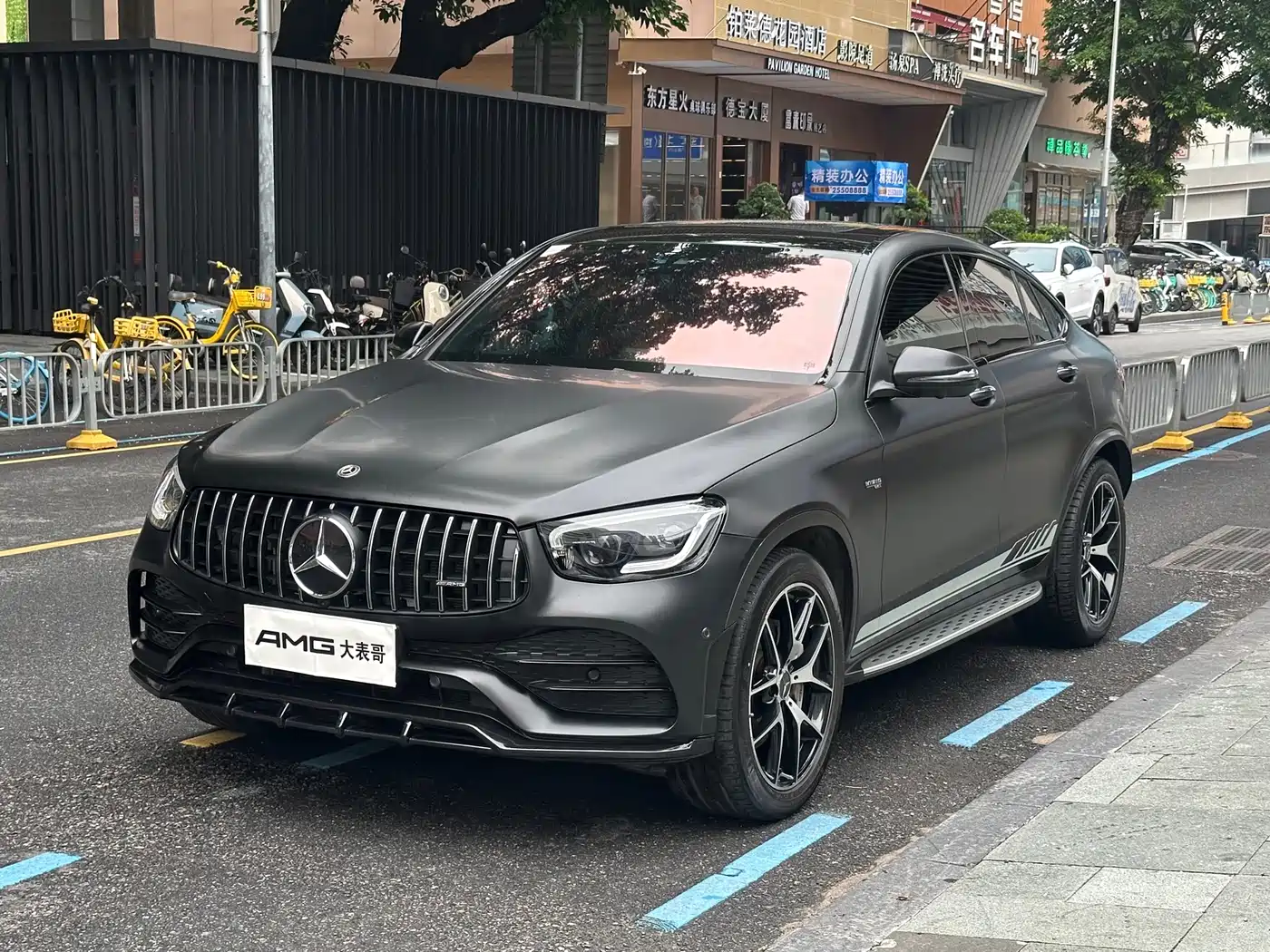 Mercedes-Benz GLC Coupe AMG 2022 AMG GLC 43 4MATIC Coupe SUV