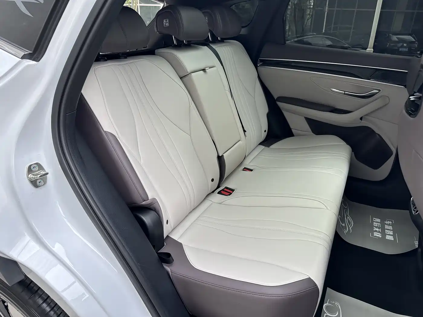 BYD Song PLUS PHEV 2025 DM-i 112KM Premium фото 8