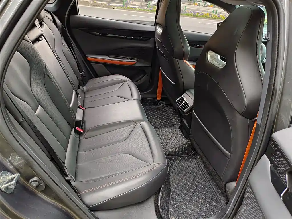 CHANGAN UNI-V