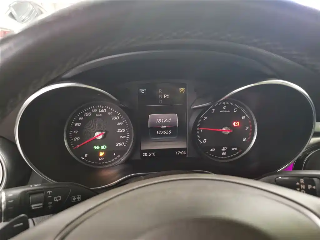 Mercedes-Benz GLC 2016 GLC 300 4MATIC Dynamic фото 12