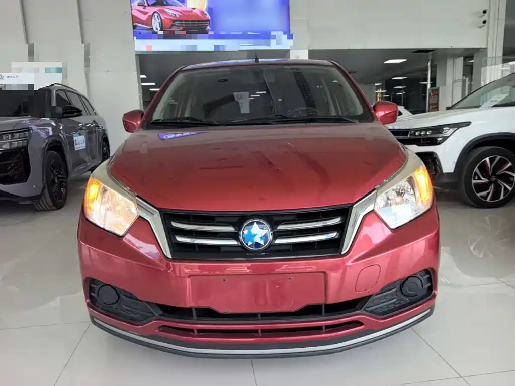 Venucia R50 2016 2016 Model 1.6L Automatic Elite Edition