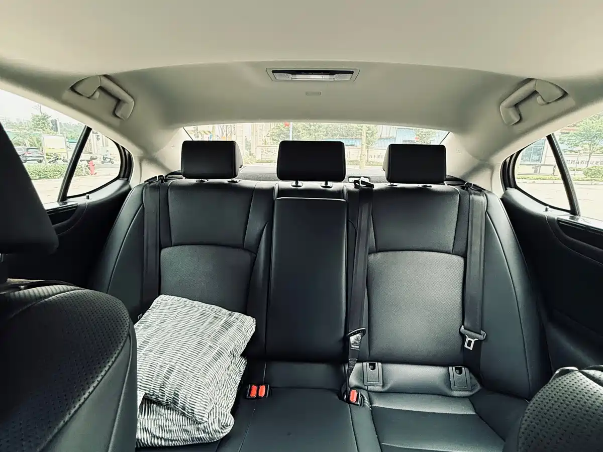 Lexus ES 2020 200 Excellence фото 36