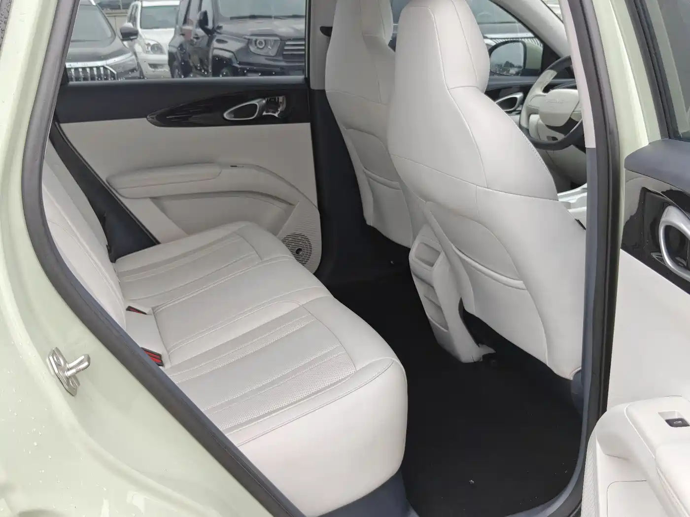 Geely Galaxy Starry Wish 2025 310km Youth Edition фото 11