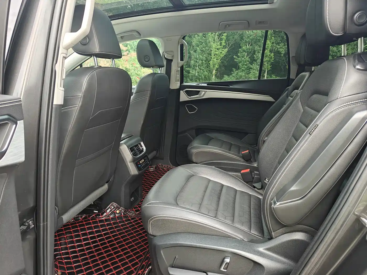 Volkswagen Talagon 2022 380TSI 4WD Luxury Premium Pro Edition 6-seater фото 9