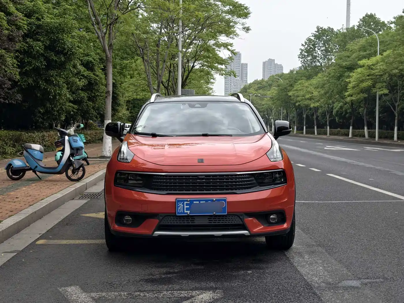 Lynk & Co 01 2017 2.0T AWD Pro фото 2