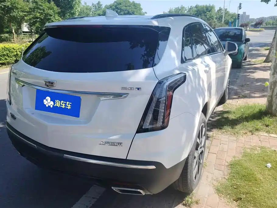 Cadillac XT5 2024 2.0T AWD Luxury (Hummingbird Edition) фото 3