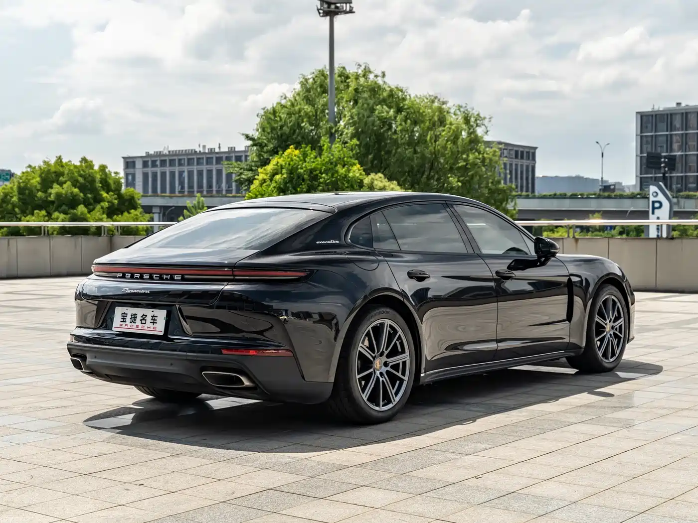 Porsche Panamera 2024 Panamera Executive Long Wheelbase 2.9T фото 7