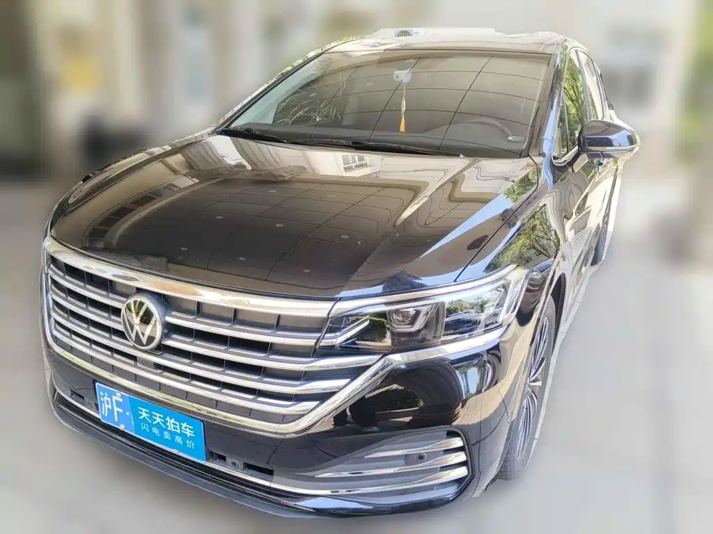Volkswagen Viloran 2022 380TSI Premium Edition