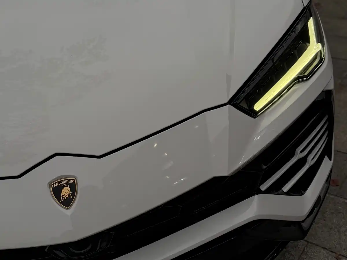 Lamborghini Urus 2019 2018 4.0T V8