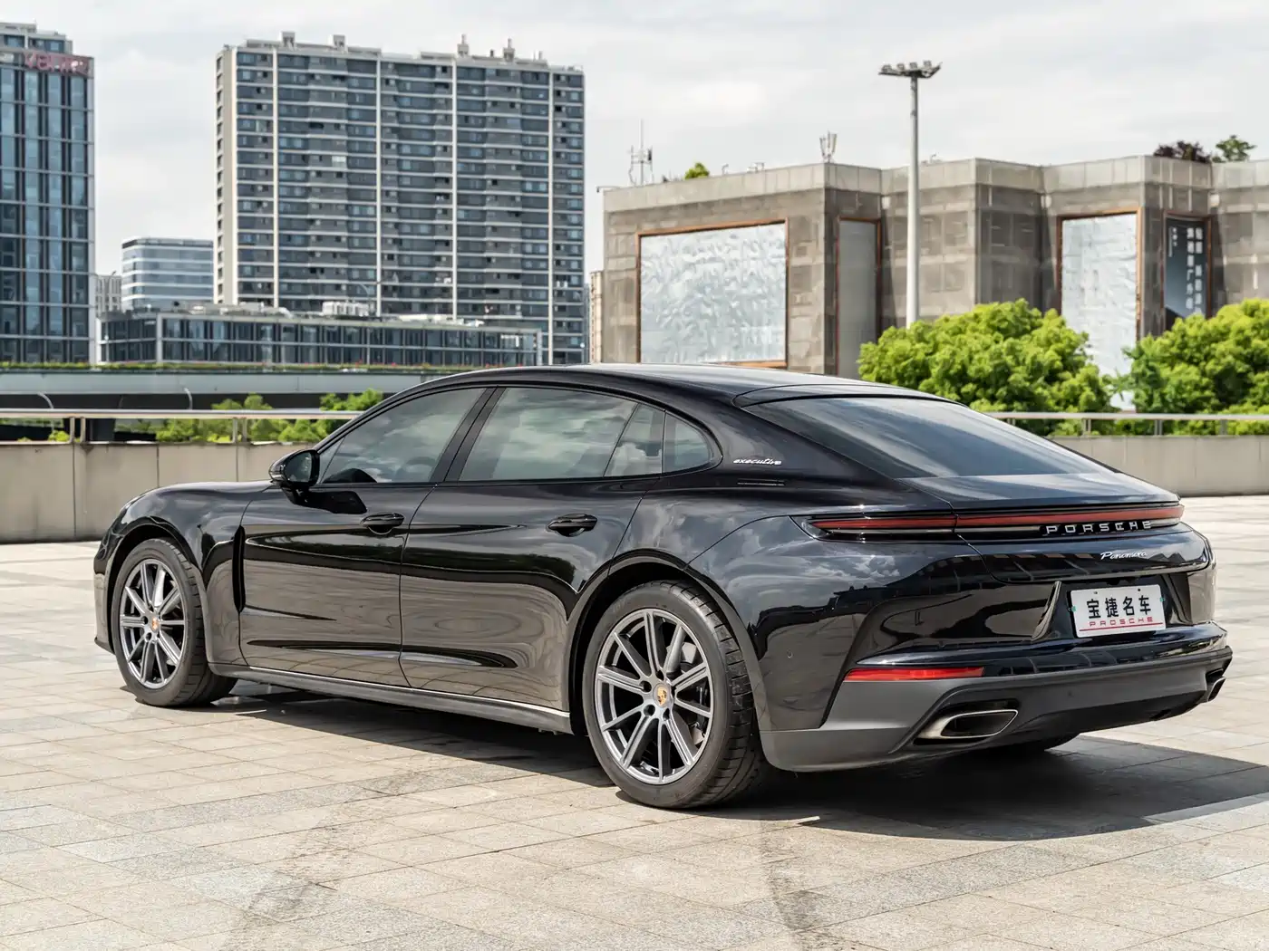 Porsche Panamera 2024 Panamera Executive Long Wheelbase 2.9T фото 6