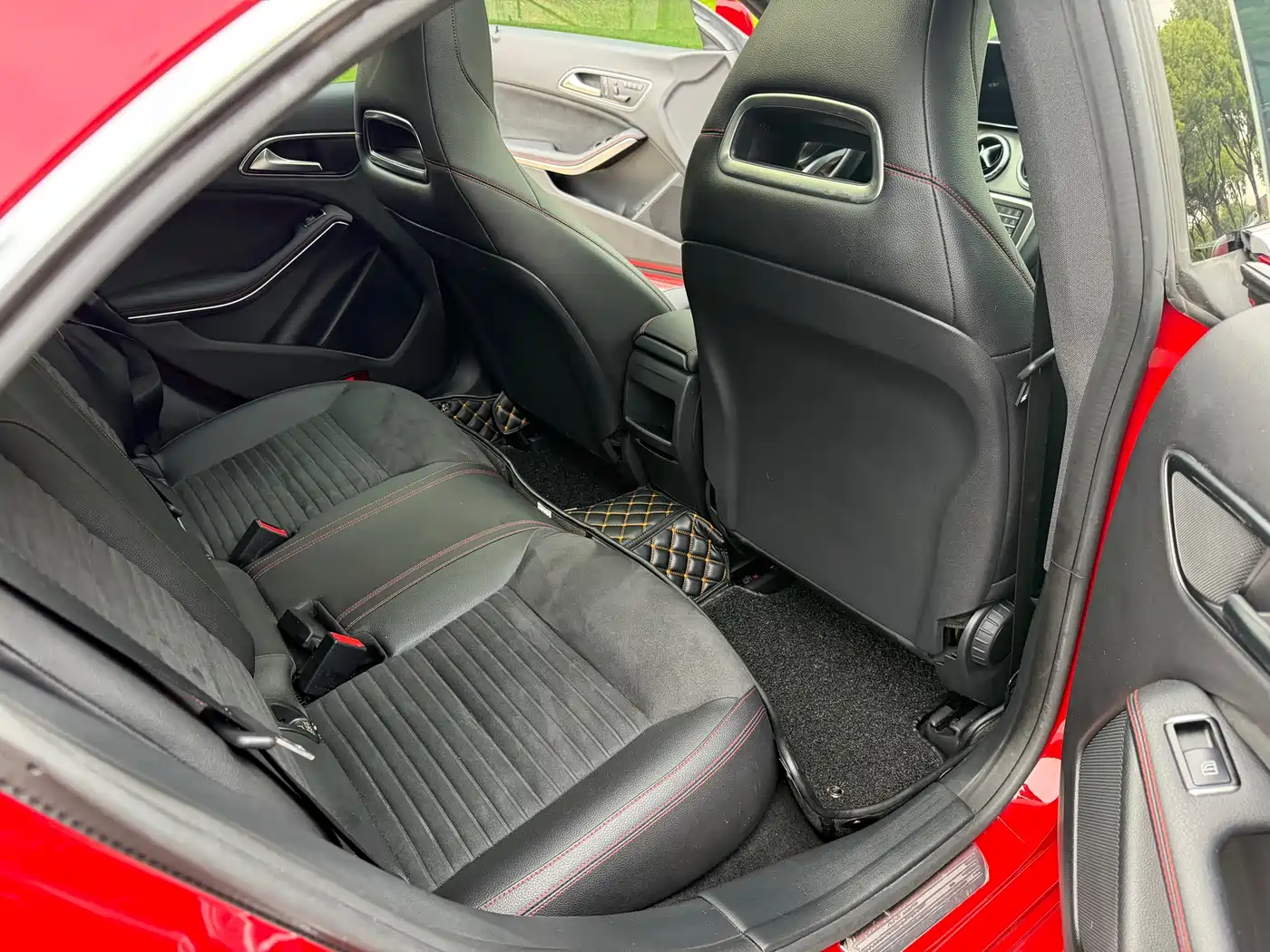 Mercedes-Benz CLA (Import) 2015 CLA 220 4MATIC фото 18