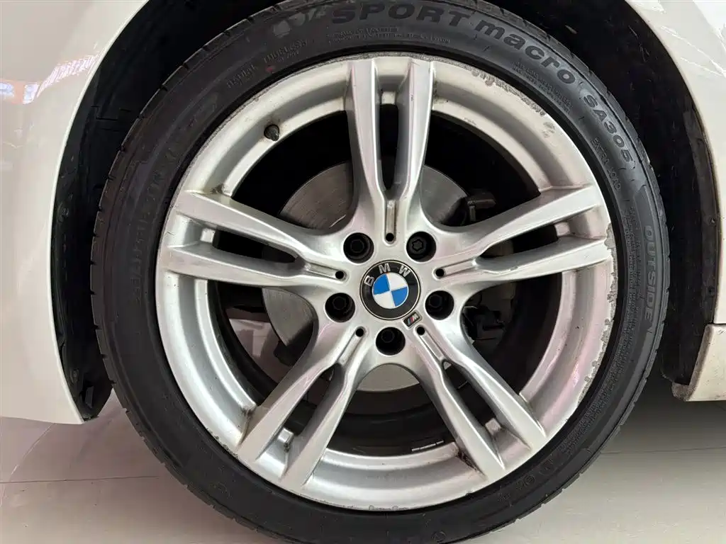 BMW 3 Series 2018 320i M Sport Package фото 9