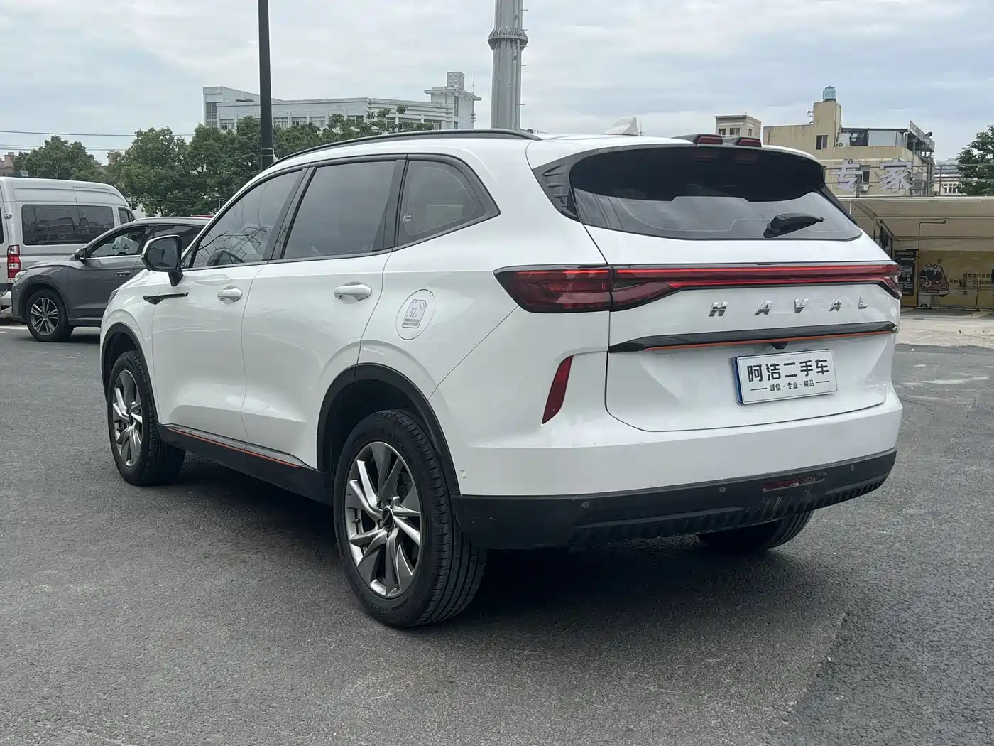 Фото 6 - Haval H6