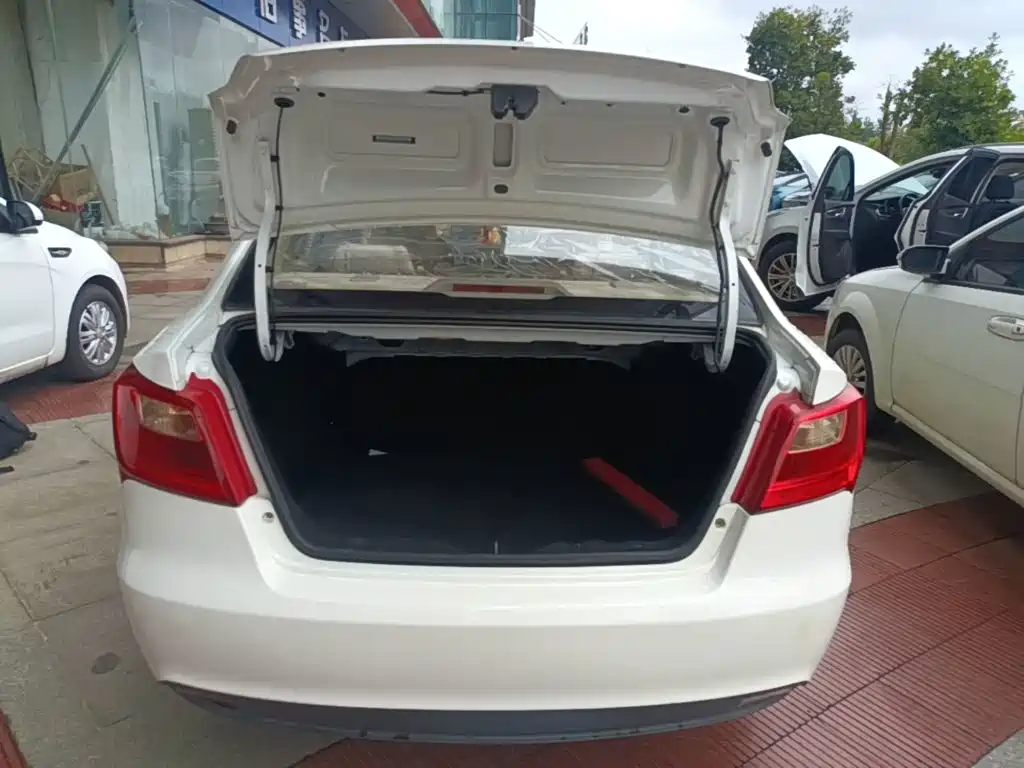 Changan Yuexiang V3 2018 2015 1.4L Manual Perfect (China V)