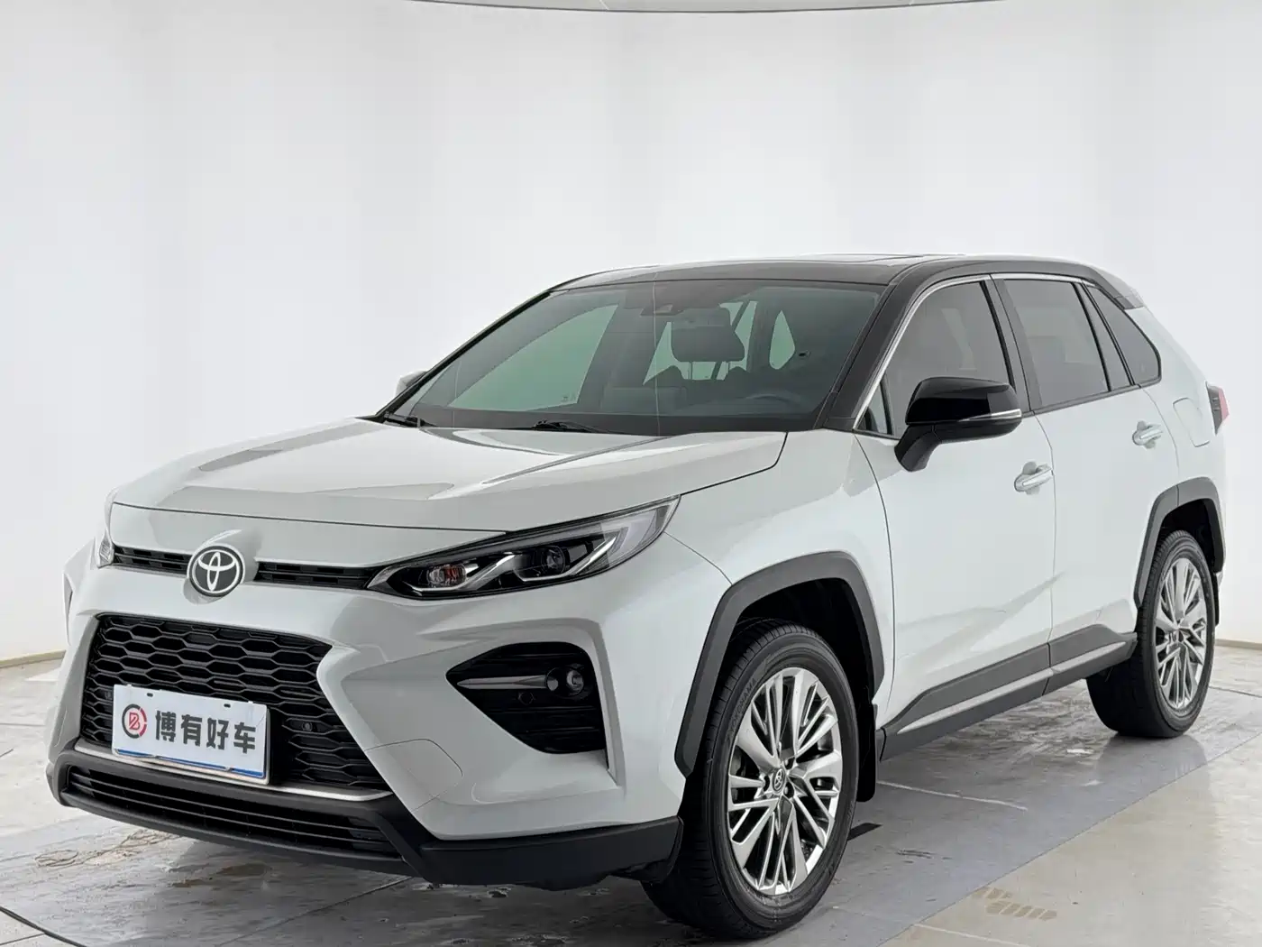 Toyota Wildlander 2020 2.0L CVT AWD Premium Edition