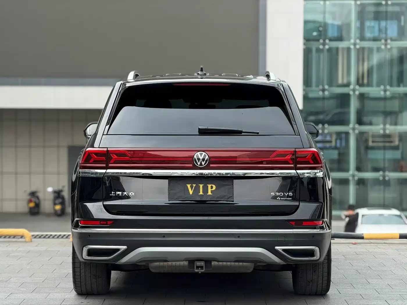 Volkswagen Teramont 2023 380TSI AWD Premium Luxury Edition фото 8