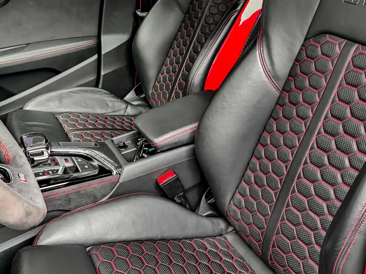 Audi RS 4 2021 RS4 Avant Obsidian Edition фото 8