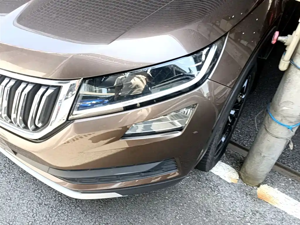 Škoda Kodiaq 2019 Facelift TSI330 7-Seater 2WD Luxury Premium Edition China VI фото 24