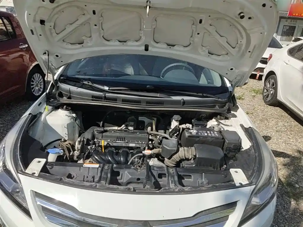 Hyundai Verna 2016 1.4L Manual Smart GLS фото 20