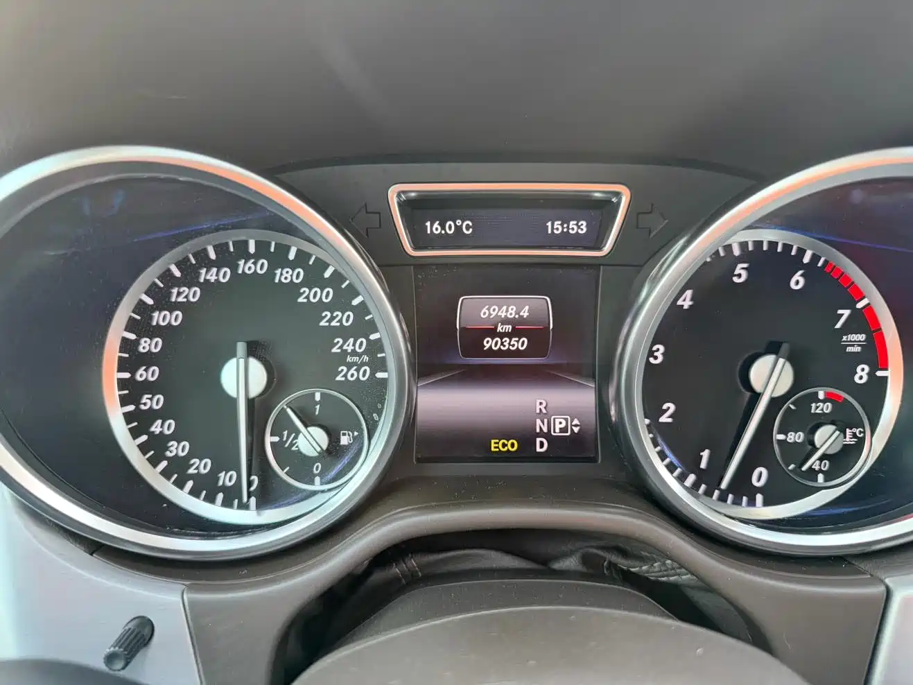 Mercedes-Benz M-Class 2012 Model ML 350 Luxury фото 8