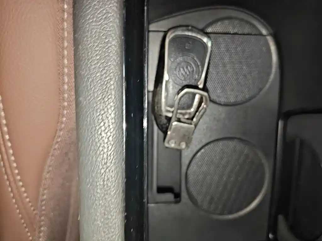 Фото 9 - Buick GL6