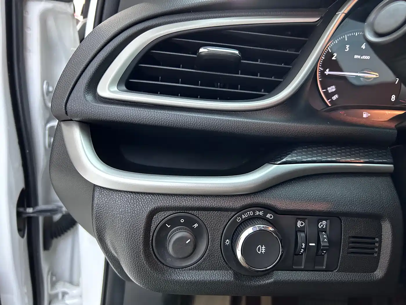 Buick Excelle 2021 1.3T Auto Mild Hybrid Elite фото 14