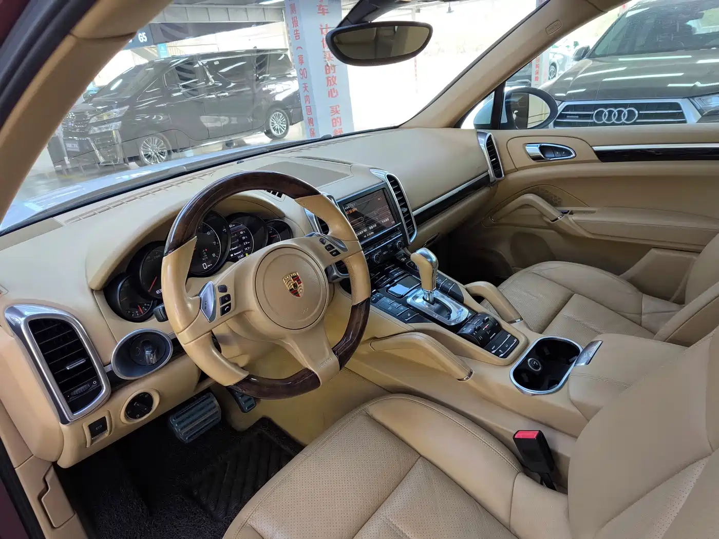 Porsche Cayenne 2011 Cayenne 3.0T фото 14