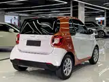 Фото 4 - smart fortwo