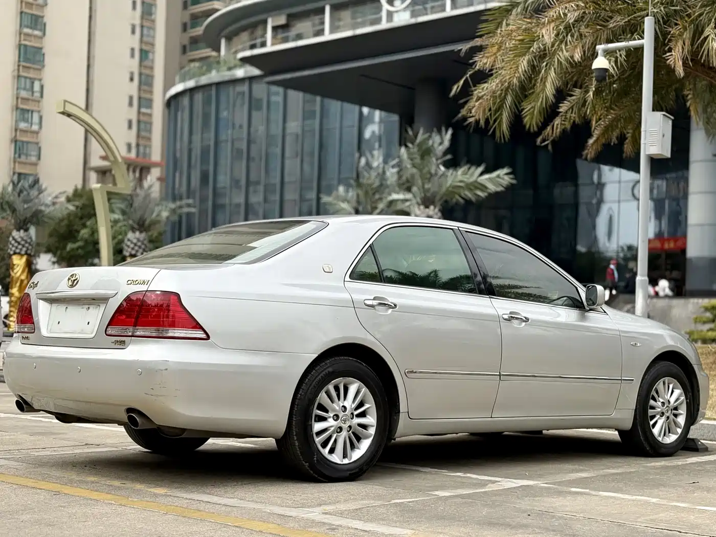 Toyota Crown 2009 2.5L Royal Special Enhanced Edition фото 15