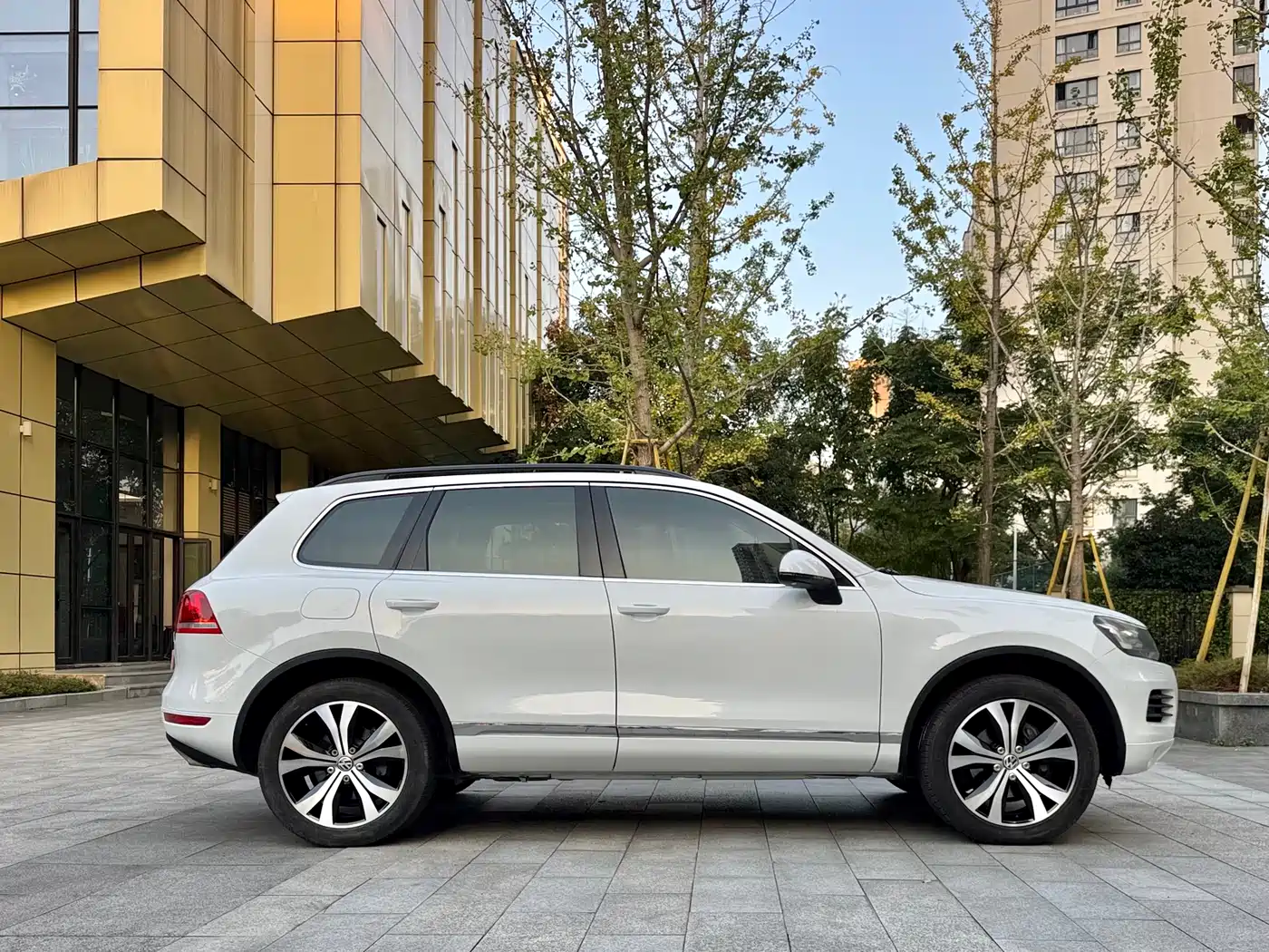 Volkswagen Touareg 2013 3.0TSI X 10th Anniversary Limited Edition фото 7