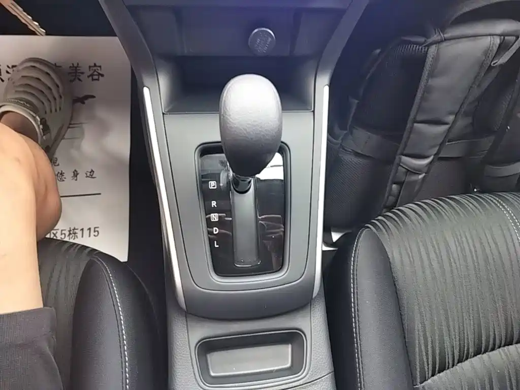 Nissan SYLPHY, миниатюра 14