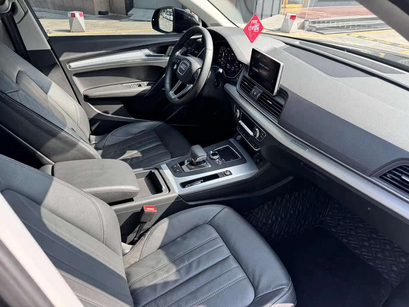 Audi Q5L 2020 40 TFSI Prestige Fashion фото 10