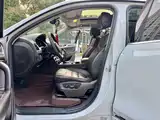 Фото 9 - Volkswagen Touareg