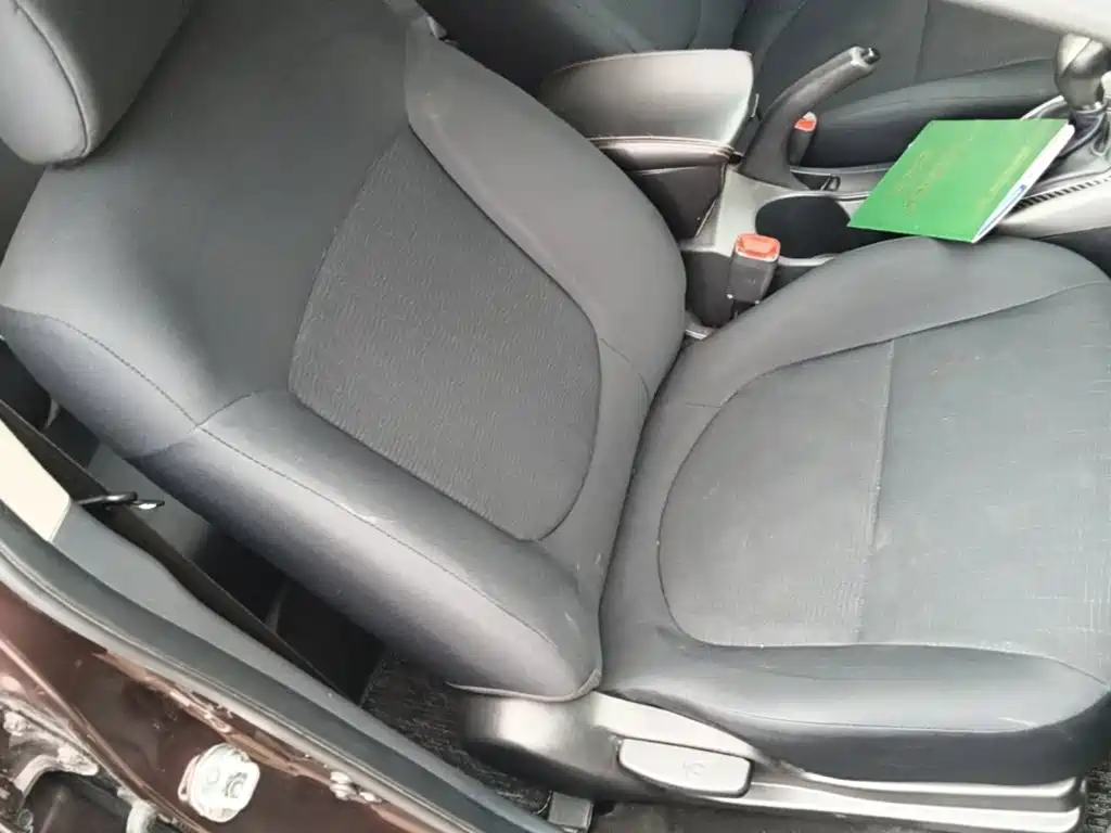 Kia Forte 2014 2014 1.6L AT GL