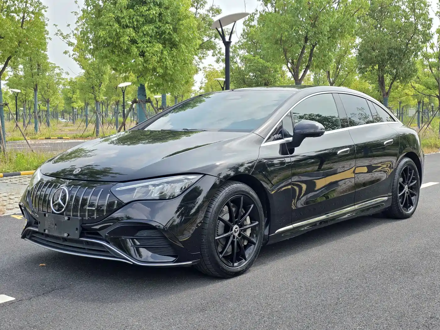 Mercedes-Benz EQE