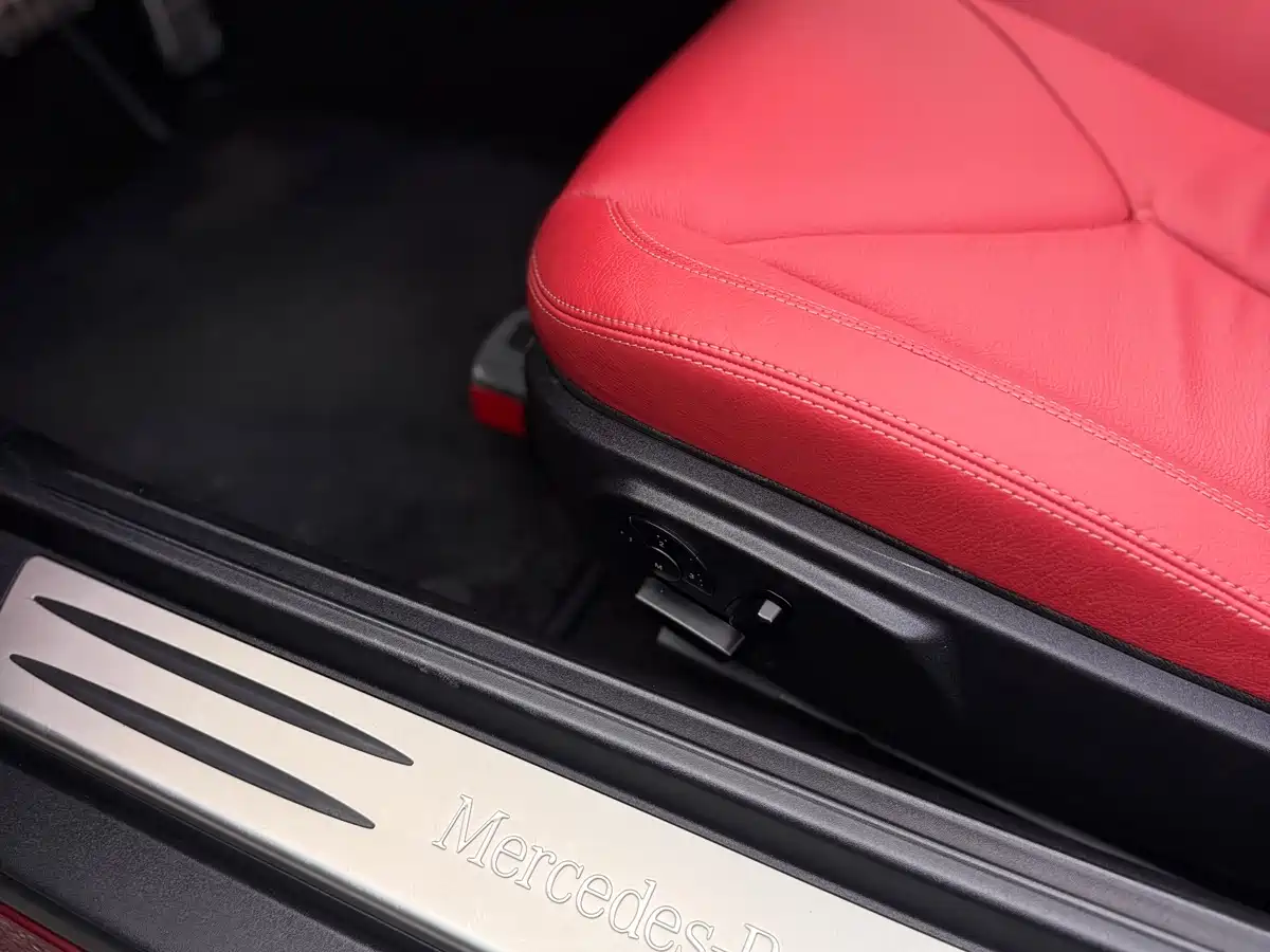 Mercedes-Benz SLK-Class 2010 2009 SLK 200K