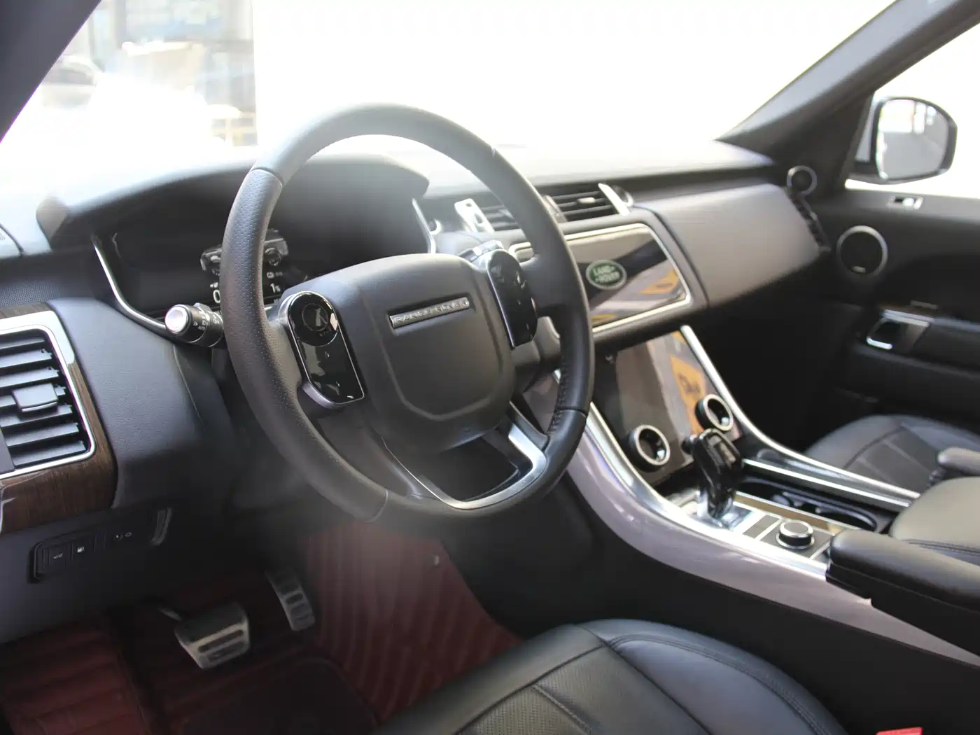 Land Rover Range Rover Sport PHEV 2018 Model P400e фото 10