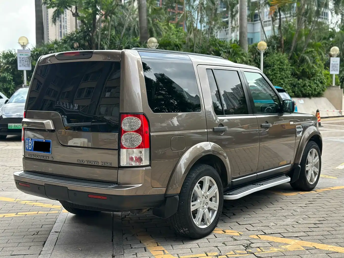 Land Rover Discovery 2010 2010 3.0TDV6 HSE Diesel
