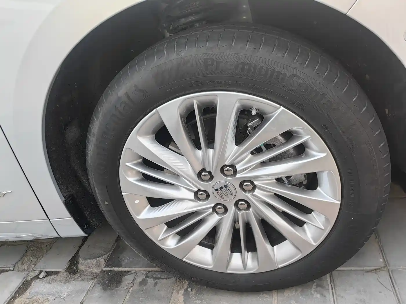 Buick Century 2025 2.0T 7-Seater World Edition фото 19