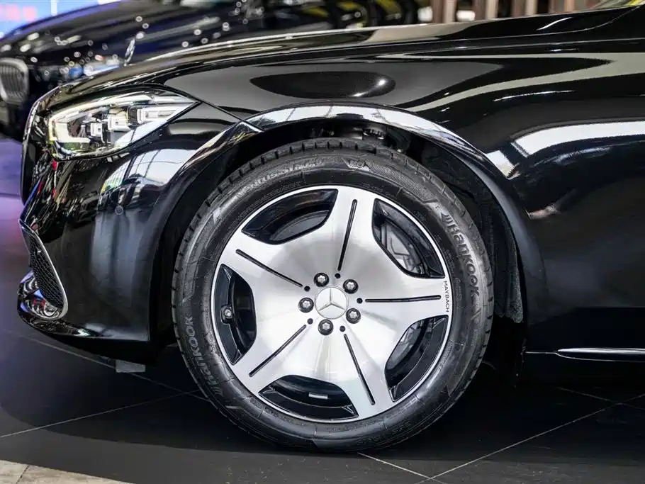 Mercedes-Benz Maybach S-Class 2023 S 480 4MATIC фото 16