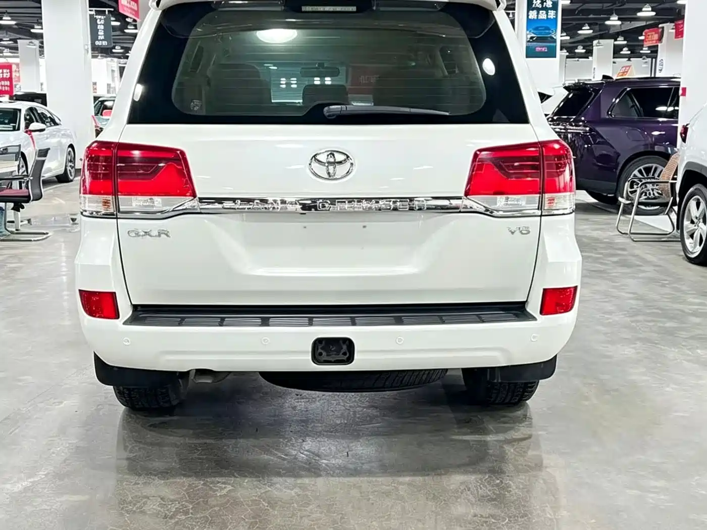 Toyota Land Cruiser (Import) фото 5