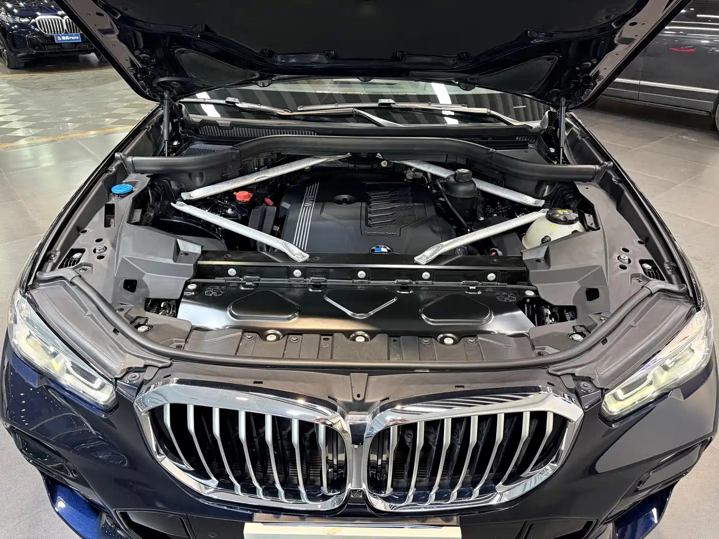 BMW X5 (Import) 2021 xDrive40i M Sport Package фото 14