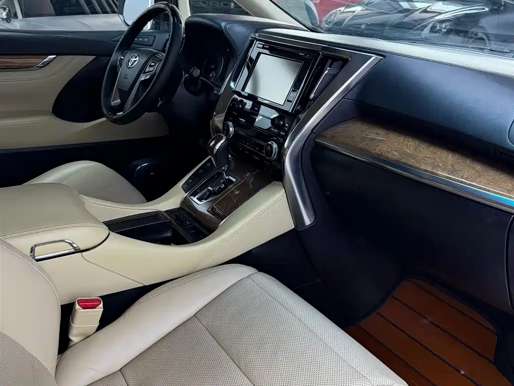 Toyota Alphard 2015 3.5L Premium Edition фото 8