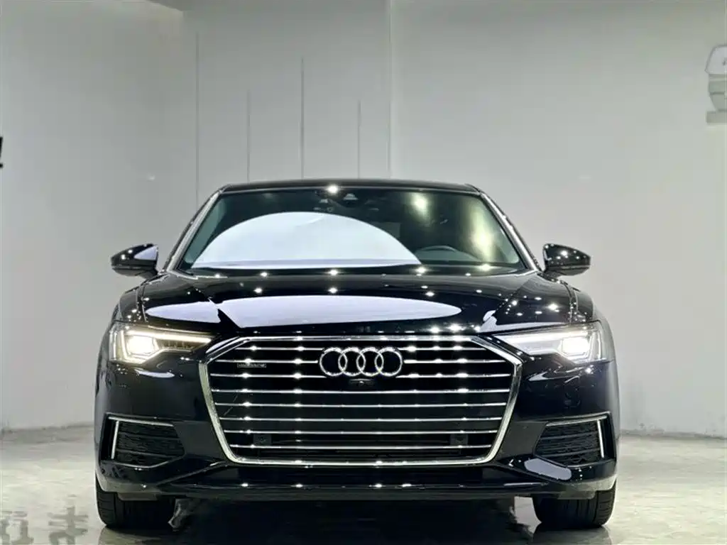 Audi A6L 2021 45 TFSI quattro Exclusive Elegance фото 10