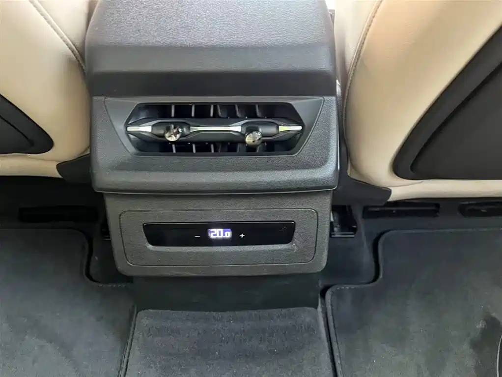 Audi Q6L e-tron 2025 2025 Model Pioneer Edition