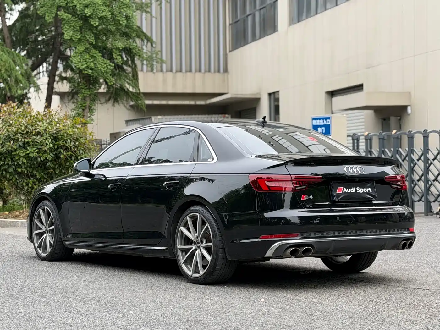 Audi S4 2018 S4 3.0TFSI фото 6