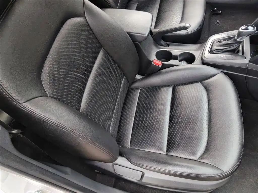 Hyundai Elantra 2018 1.4T DCT Dynamic·Vitality Model фото 25