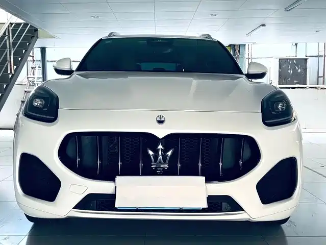  Maserati Maserati Grecale 2023 2.0T GT