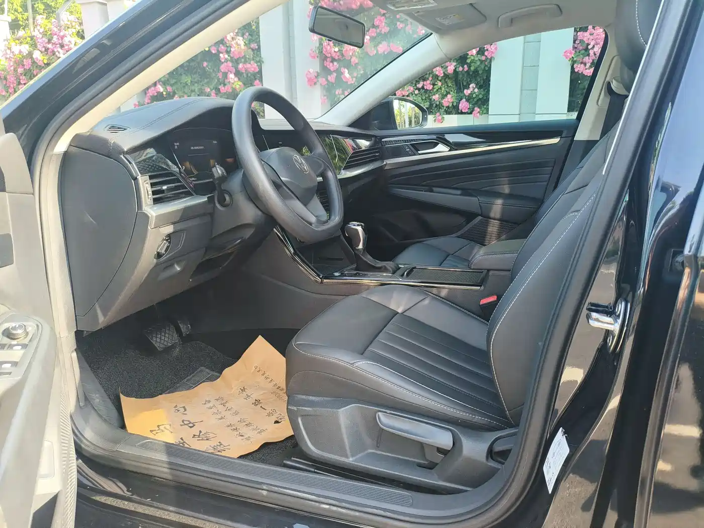 Volkswagen Passat 2022 280TSI Business Edition фото 6