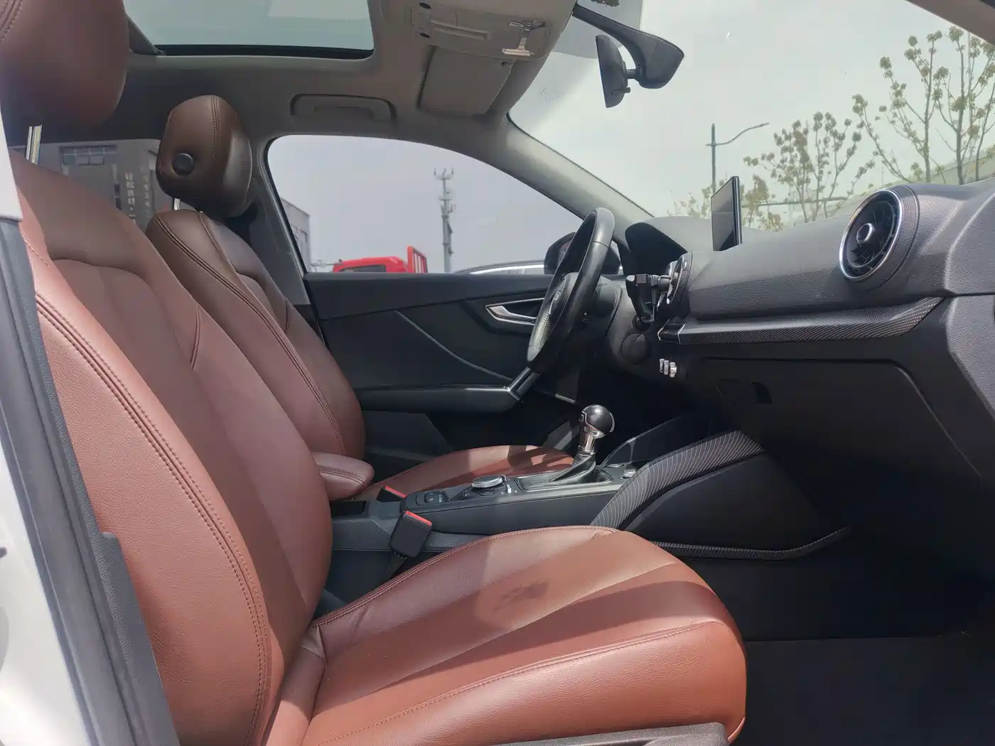 Audi Q2L 2018 35 TFSI Launch Exclusive Edition China VI фото 12
